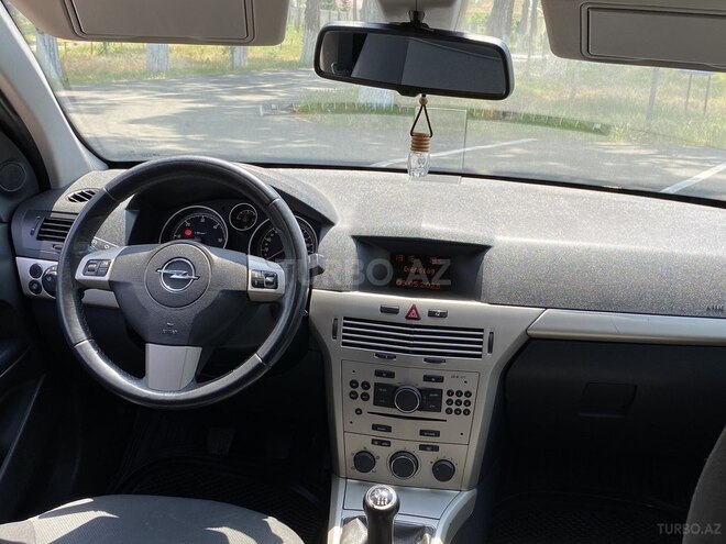 Opel Astra 2007, 284,097 km - 1.3 л - Biləsuvar