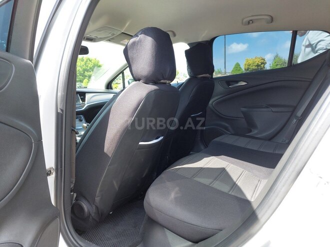 Opel Astra 2016, 144,444 km - 1.4 l - Qusar