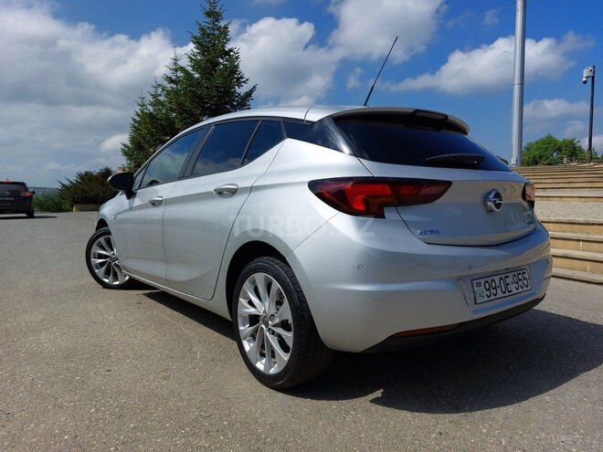 Opel Astra 2016, 144,444 km - 1.4 l - Qusar