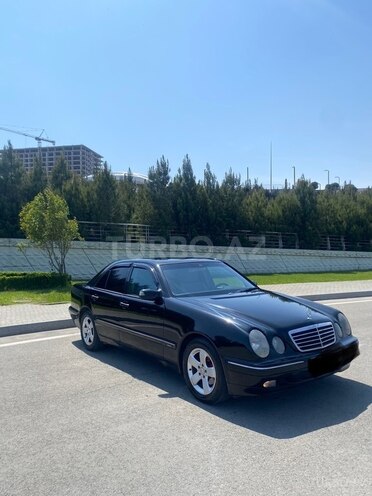 Mercedes E 220 2000, 407,252 km - 2.2 л - Bakı