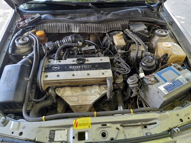 Opel Vectra 1995, 430,243 km - 2.0 л - Şəmkir
