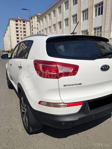 Kia Sportage 2011, 179,000 km - 2.0 l - Bakı