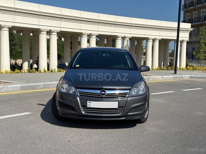 Opel Astra 2010, 160,000 km - 1.3 l - Bakı