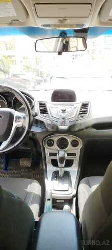 Ford Fiesta 2014, 98,000 km - 1.6 l - Bakı
