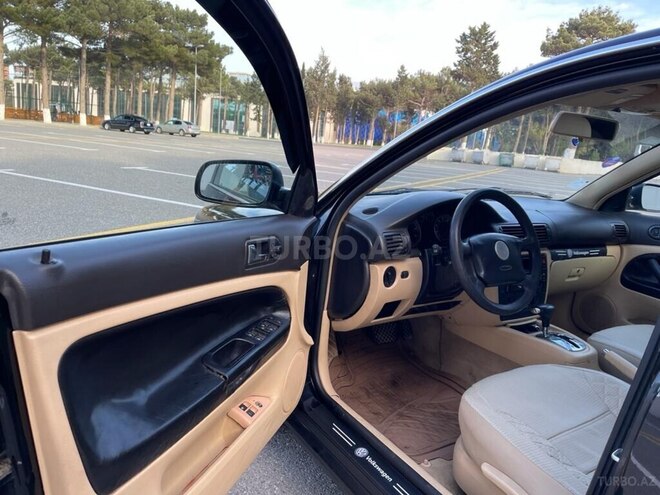 Volkswagen Passat 2002, 241,213 km - 1.8 l - Sumqayıt