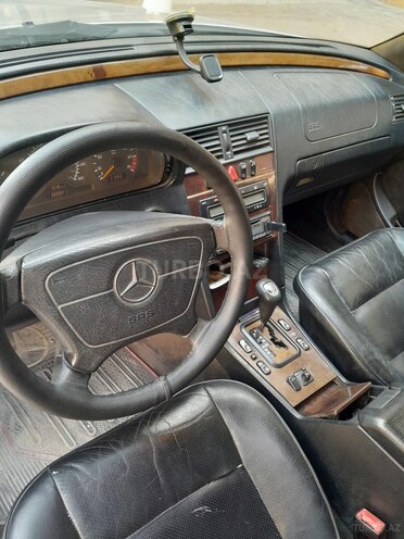 Mercedes C 280 1999, 350,000 km - 2.8 l - Sabirabad