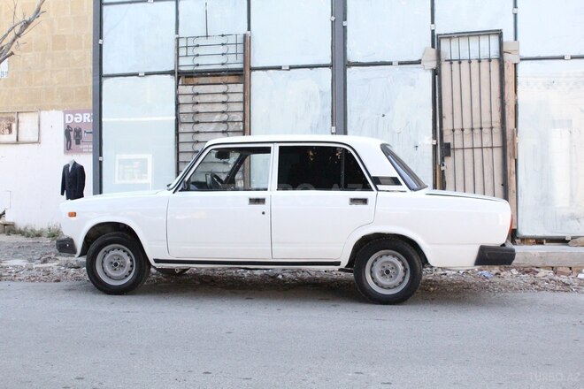 LADA (VAZ) 2107 1985, 250,000 km - 1.6 л - Bakı