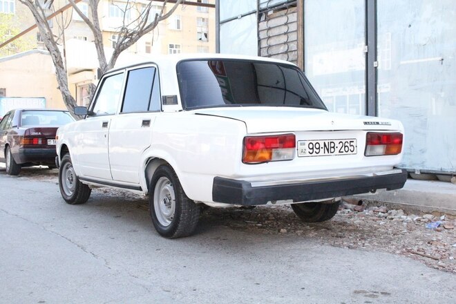 LADA (VAZ) 2107 1985, 250,000 km - 1.6 л - Bakı