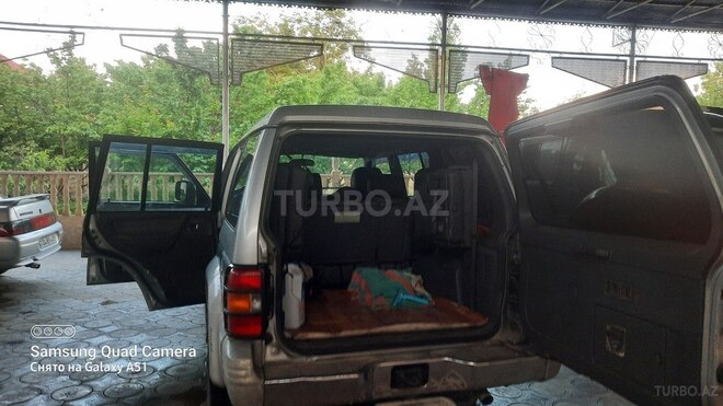 Mitsubishi Pajero 1996, 350,000 km - 2.8 л - Bakı