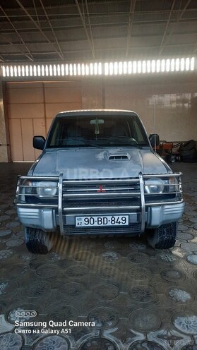 Mitsubishi Pajero 1996, 350,000 km - 2.8 л - Bakı