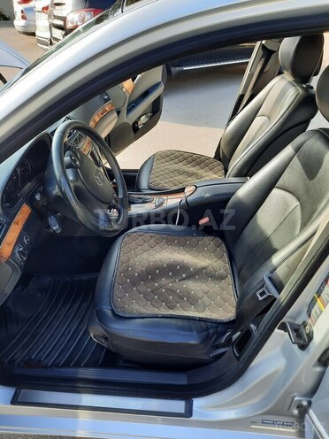 Mercedes E 280 2006, 283,000 km - 3.0 л - Sumqayıt