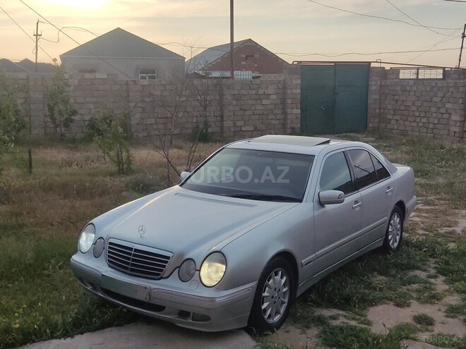 Mercedes E 270 2000, 400,000 km - 2.7 l - Bakı