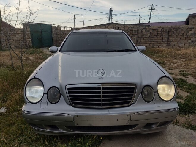 Mercedes E 270 2000, 400,000 km - 2.7 l - Bakı