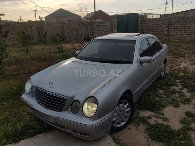 Mercedes E 270 2000, 400,000 km - 2.7 l - Bakı