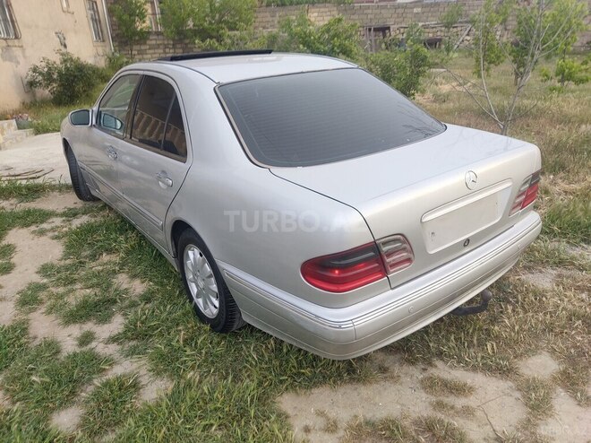 Mercedes E 270 2000, 400,000 km - 2.7 l - Bakı