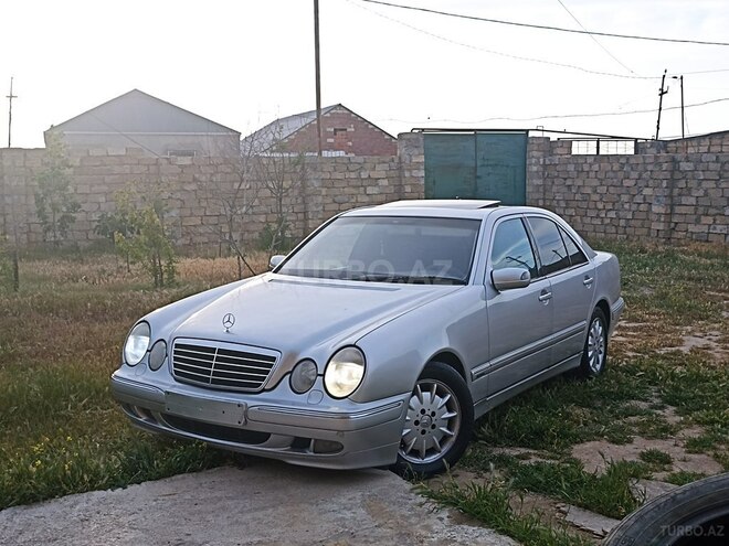 Mercedes E 270 2000, 400,000 km - 2.7 l - Bakı