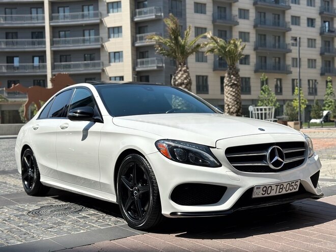 Mercedes C 300 2017, 128,999 km - 2.0 l - Bakı