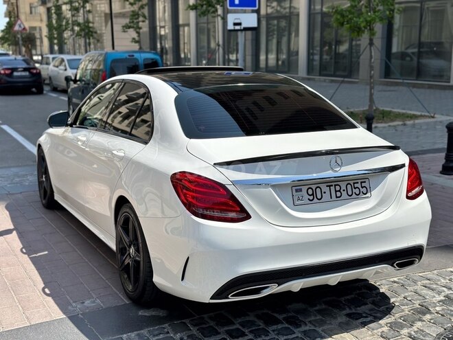 Mercedes C 300 2017, 128,999 km - 2.0 l - Bakı