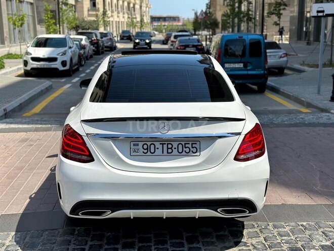 Mercedes C 300 2017, 128,999 km - 2.0 l - Bakı