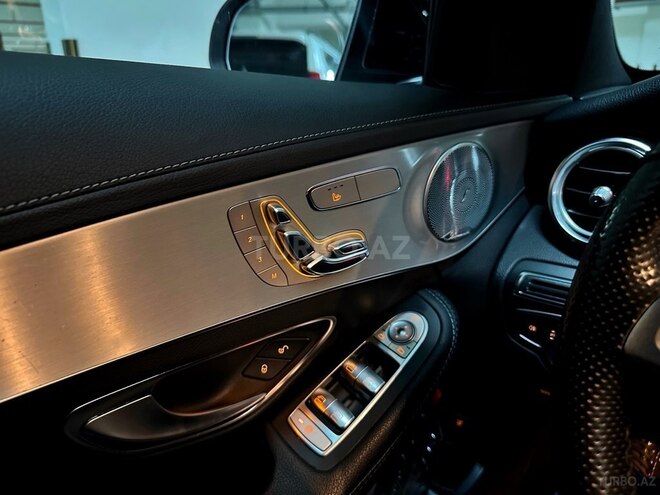 Mercedes C 300 2017, 128,999 km - 2.0 l - Bakı