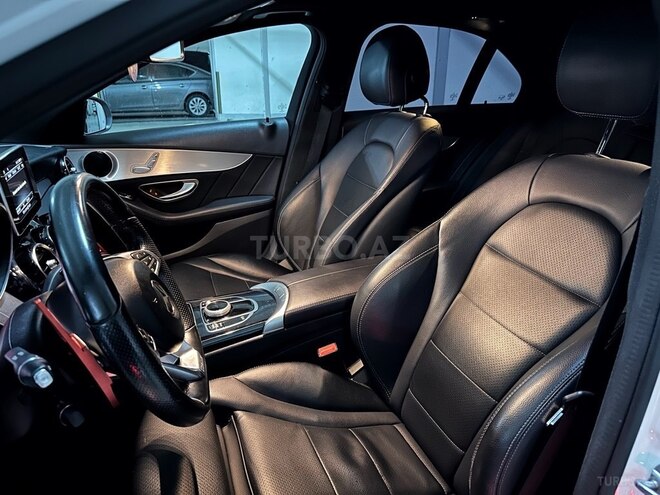 Mercedes C 300 2017, 128,999 km - 2.0 l - Bakı