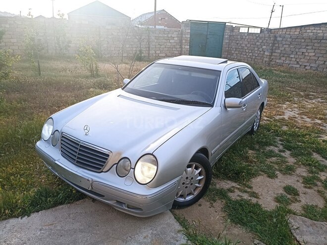 Mercedes E 270 2000, 400,000 km - 2.7 l - Bakı
