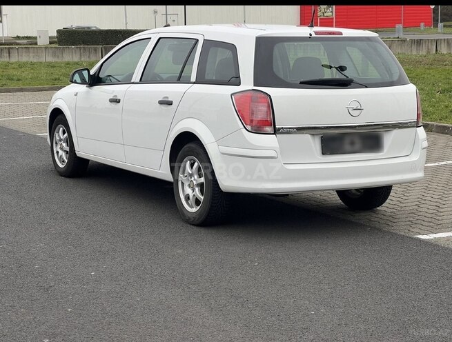 Opel Astra 2010, 172,075 km - 1.3 l - Bakı