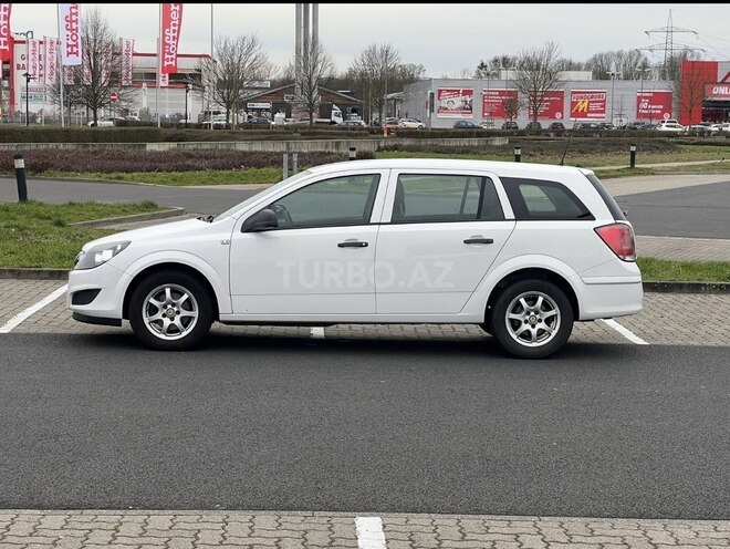 Opel Astra 2010, 172,075 km - 1.3 l - Bakı
