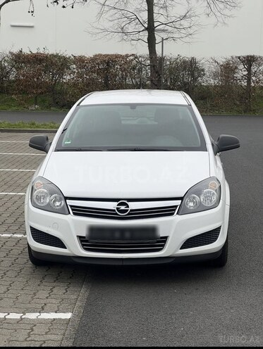 Opel Astra 2010, 172,075 km - 1.3 l - Bakı