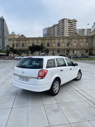 Opel Astra 2010, 172,075 km - 1.3 l - Bakı