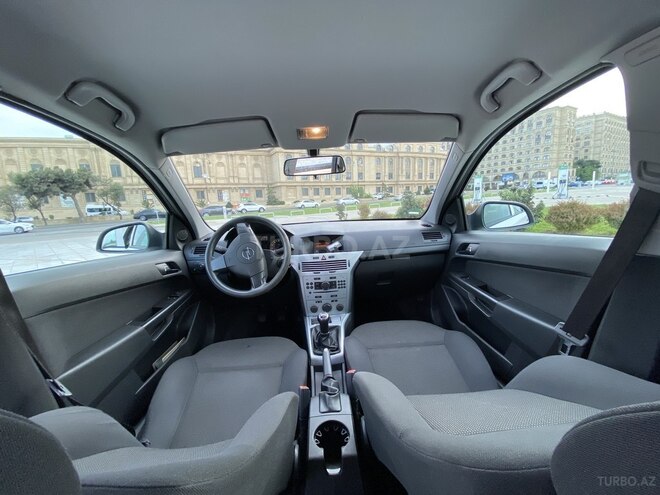 Opel Astra 2010, 172,075 km - 1.3 l - Bakı