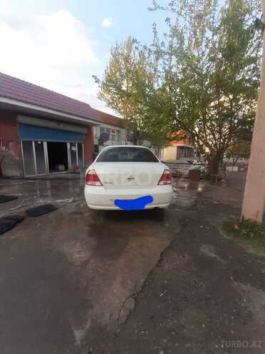 Nissan Sunny 2011, 211,000 km - 1.6 l - Bakı