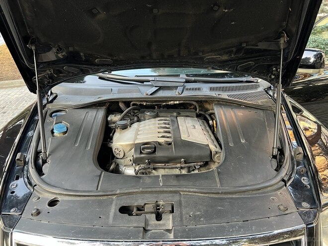 Volkswagen Touareg 2004, 360,000 km - 3.2 l - Bakı