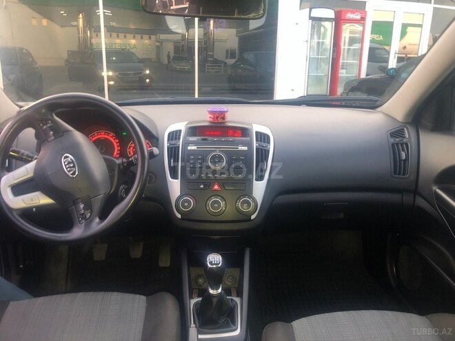 Kia Ceed 2009, 200,000 km - 1.6 л - Bakı