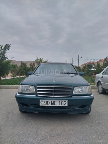Mercedes C 250 1995, 456,000 km - 2.5 l - Bakı