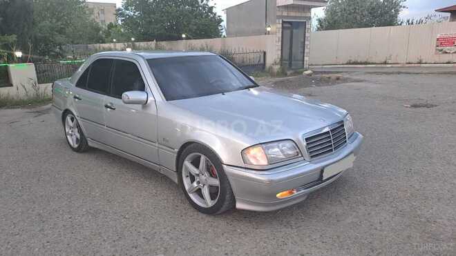 Mercedes C 240 1999, 358,738 km - 2.4 л - Sabirabad