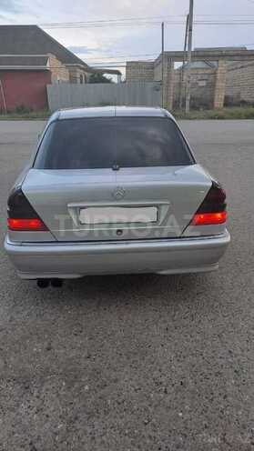 Mercedes C 240 1999, 358,738 km - 2.4 л - Sabirabad