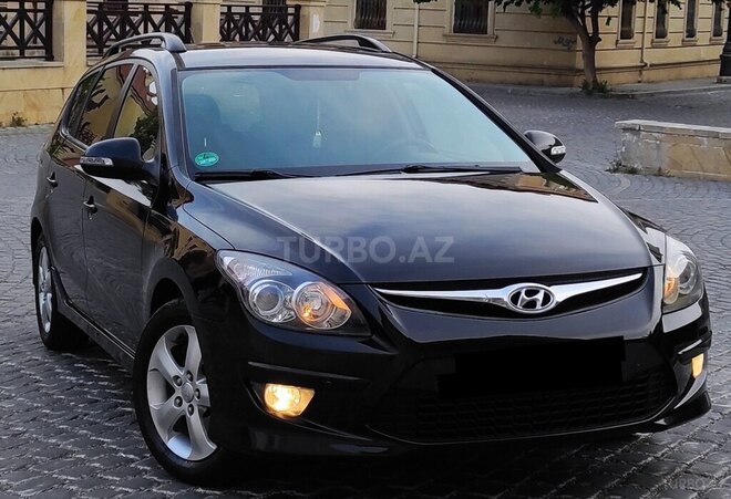 Hyundai i30 2011, 203,000 km - 1.6 л - Bakı