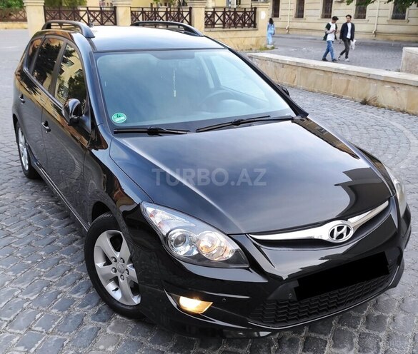 Hyundai i30 2011, 203,000 km - 1.6 л - Bakı