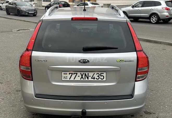 Kia Ceed 2010, 190,000 km - 1.6 l - Bakı