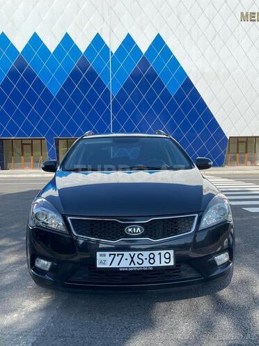 Kia Ceed 2011, 201,000 km - 1.6 l - Sumqayıt