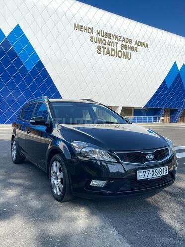 Kia Ceed 2011, 201,000 km - 1.6 l - Sumqayıt