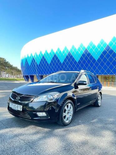 Kia Ceed 2011, 201,000 km - 1.6 l - Sumqayıt