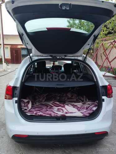 Kia Ceed 2013, 241,000 km - 1.6 l - Qazax