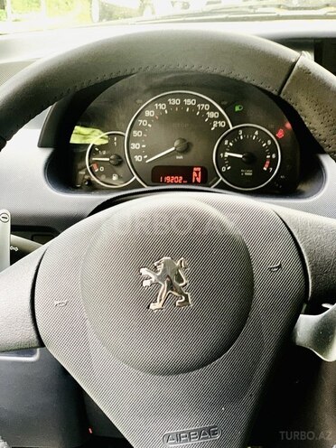 Peugeot  2006, 119,000 km - 1.4 l - Bakı
