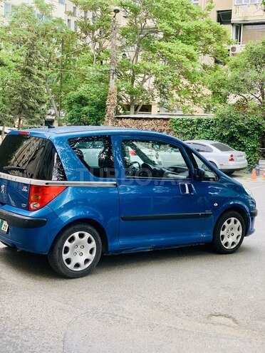 Peugeot  2006, 119,000 km - 1.4 l - Bakı