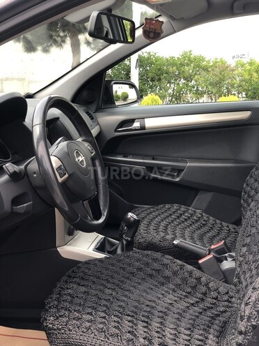 Opel Astra 2007, 191,250 km - 1.4 л - Bakı