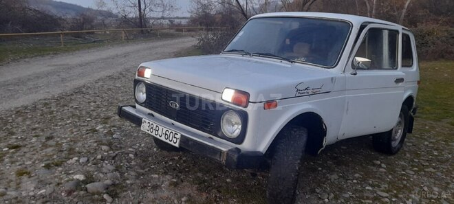LADA (VAZ) Niva 1984, 558,886 km - 1.6 l - Qusar