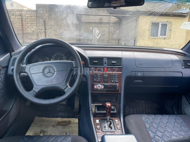 Mercedes C 220 1994, 207,000 km - 2.2 l - Bakı