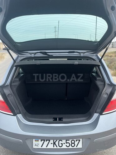 Opel Astra 2005, 163,000 km - 1.4 l - Bakı